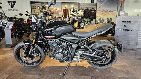 TRIUMPH TRIDENT 660 TRIUMPH TRIDENT 660